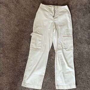 EUC Universal Thread Cream Cargo Pants